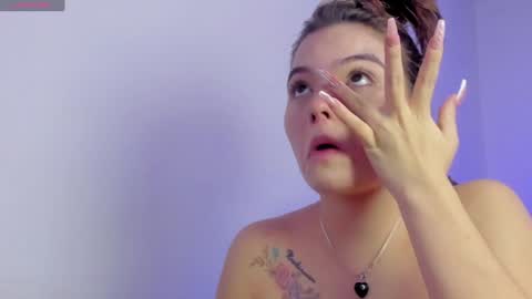 Snapshot of scarleth_owens1 chatting on 12-28-24, 01:08    online show from 12-28-24, 01:08