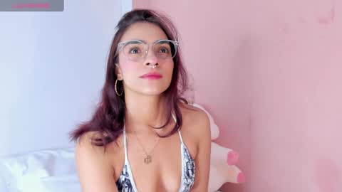 I am  Scarleth  Check mi profile online show from 01-23-25, 11:58