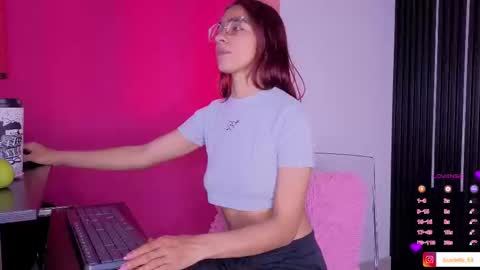 I am  Scarleth  Check mi profile online show from 09-20-25, 12:06