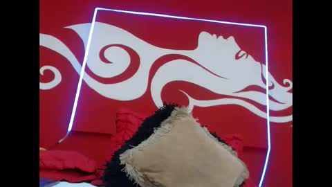 Snapshot of scarlethchannel chatting on 10-30-25, 06:52 Scarleth online show from 10-30-25, 06:52