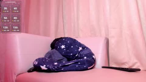 scarlethill_ online show from 03-01-25, 03:49