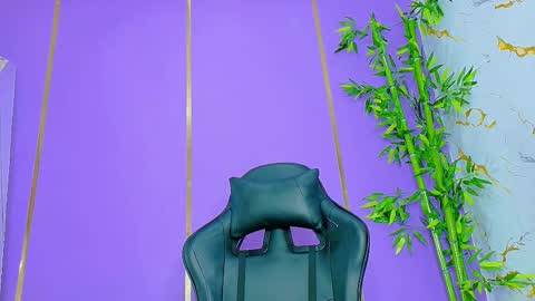 Denis online show from 10-10-25, 04:55