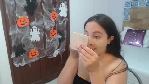 scarlet  online show from 10-17-25, 10:07