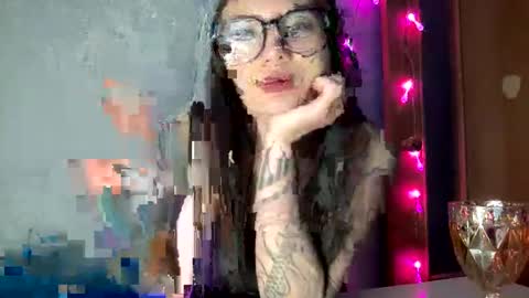 scarletpetal online show from 01-25-25, 09:26