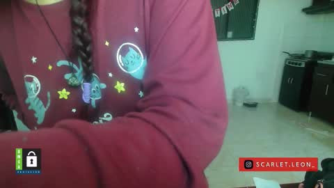 Snapshot of scarlett77_ chatting on 02-12-26, 02:12 Scarletland welcome online show from 02-12-26, 02:12