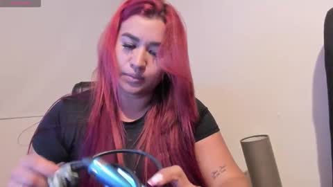 Snapshot of scarlett_anaiz chatting on 10-20-25, 12:11 Scarlett Anaiz online show from 10-20-25, 12:11