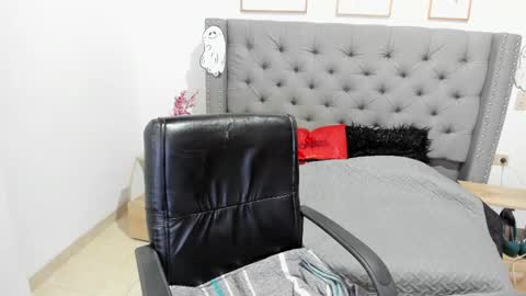 Scarlett Anaiz online show from 01-06-26, 08:45