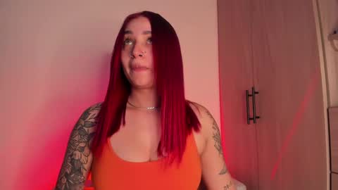 SCARLETT COLLINS online show from 09-25-25, 11:25