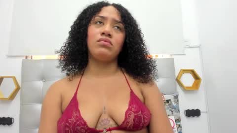 scarlett_fox20 online show from 01-03-25, 03:22