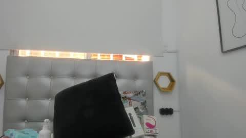 scarlett_fox20 online show from 01-23-25, 06:03