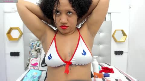scarlett_fox20 online show from 02-07-25, 11:34