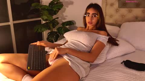 Scarlett Grand online show from 09-20-25, 10:55
