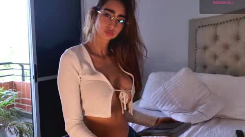 Scarlett Grand online show from 09-21-25, 07:59