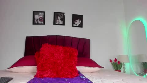 scarlett_jank online show from 11-17-25, 08:25