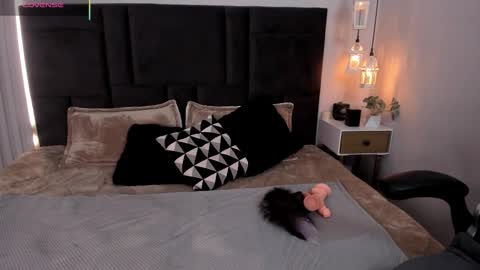 Scarllett online show from 02-11-26, 05:23