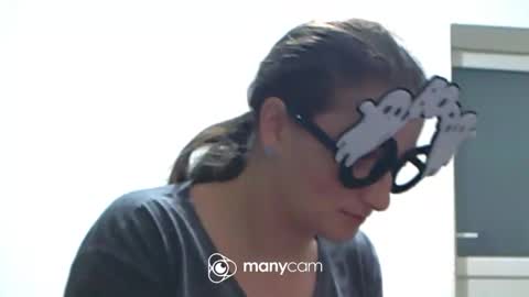 scarlett_queen01 online show from 10-31-25, 04:35