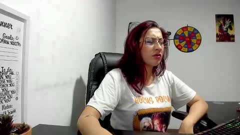 Snapshot of scarlett_sen chatting on 12-04-24, 05:22 Mistress Scarlett online show from 12-04-24, 05:22