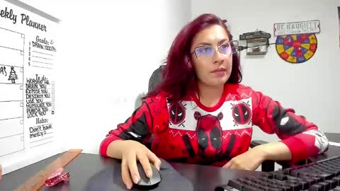 Snapshot of scarlett_sen chatting on 12-24-24, 06:28 Mistress Scarlett online show from 12-24-24, 06:28