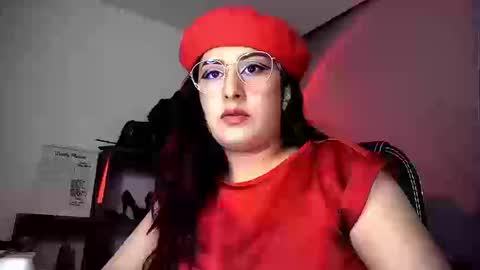Snapshot of scarlett_sen chatting on 09-13-25, 03:01 Mistress Scarlett online show from 09-13-25, 03:01