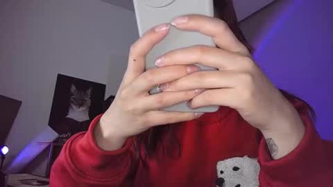 Snapshot of scarlett_sen chatting on 09-29-25, 02:22 Mistress Scarlett online show from 09-29-25, 02:22