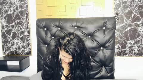 Scarlett online show from 01-16-25, 03:35