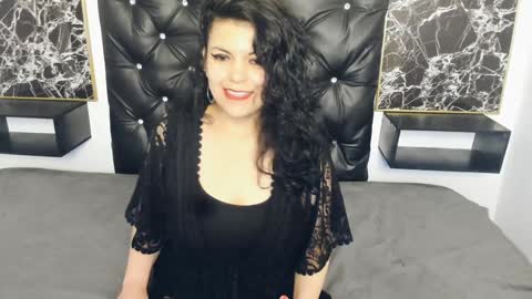 Scarlett online show from 01-28-25, 03:57