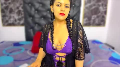 Scarlett online show from 10-18-25, 03:02