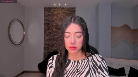 Snapshot of scarlettblaze1 chatting on 12-16-25, 11:59 Sacrlett Blaze online show from 12-16-25, 11:59