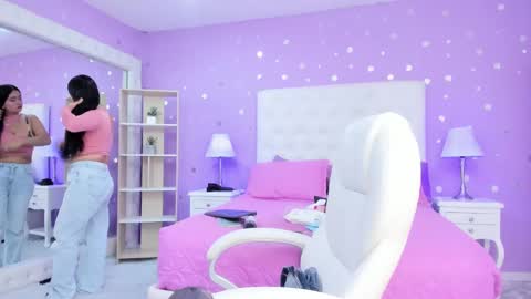 Scarlette  online show from 10-25-25, 03:47