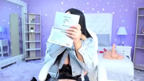 Scarlette  online show from 12-20-25, 03:13