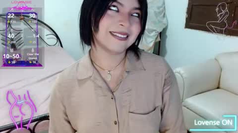 Snapshot of scarlette_mason_1 chatting on 10-20-25, 06:52 KARLA online show from 10-20-25, 06:52