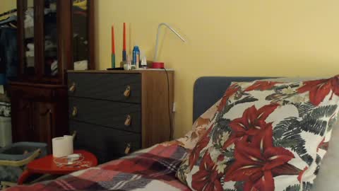 Scarlett online show from 12-12-24, 03:16