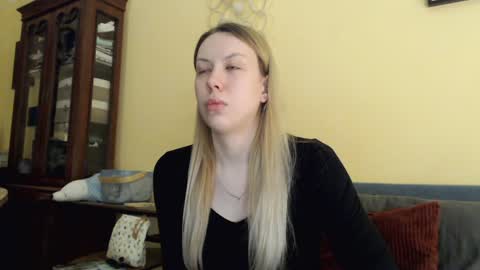 Scarlett online show from 02-02-25, 04:11