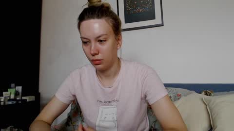 Snapshot of scarlettford chatting on 02-20-26, 09:10 Scarlett online show from 02-20-26, 09:10