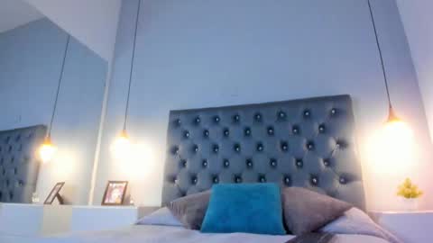 Snapshot of scarlettgonzalez_ chatting on 09-23-25, 12:19 Scarlett online show from 09-23-25, 12:19