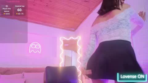 Scarletth tay online show from 11-26-25, 05:52