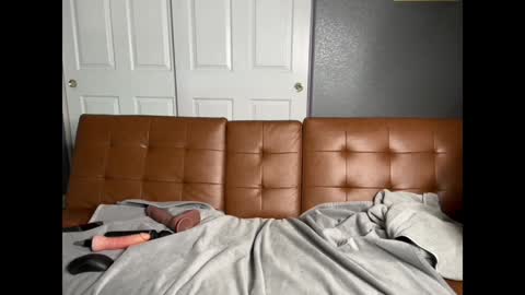 ScarlettredFF online show from 01-13-25, 04:50