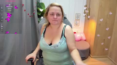 Scarlett online show from 02-18-25, 05:20
