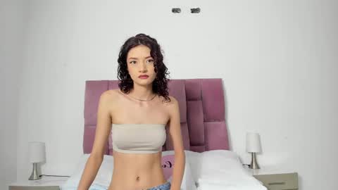 scarlettt_moon online show from 01-05-25, 12:21