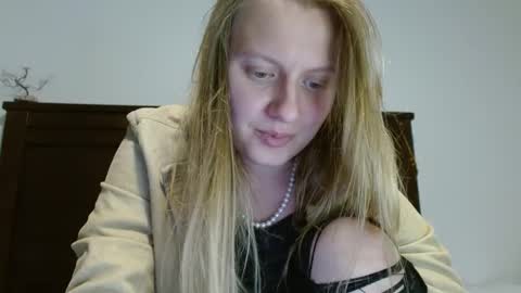 ScarTit Bernhard online show from 01-08-25, 01:11