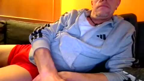 schmuhbaer1 online show from 11-17-25, 03:07