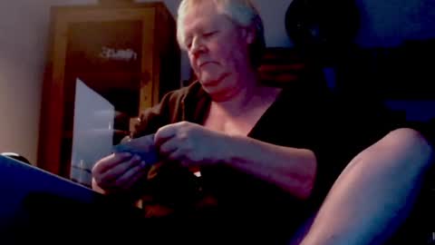 Thomas online show from 12-13-24, 03:32