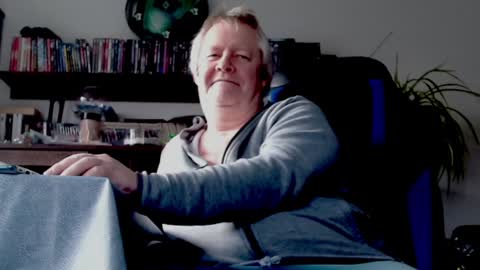 Thomas online show from 12-28-24, 11:41