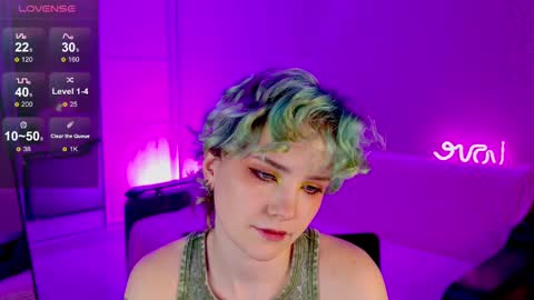 Snapshot of school_love chatting on 01-30-25, 04:24 Rina online show from 01-30-25, 04:24