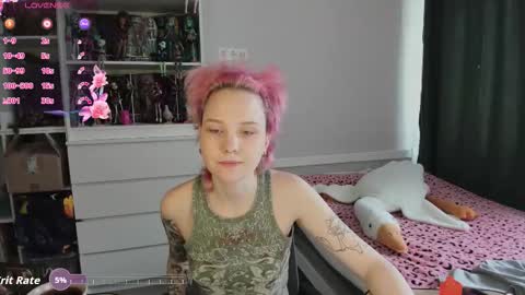 Snapshot of school_love chatting on 03-13-26, 07:15 Rina online show from 03-13-26, 07:15