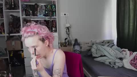 Snapshot of school_love chatting on 03-18-26, 07:11 Rina online show from 03-18-26, 07:11