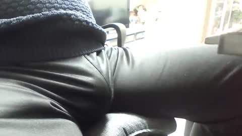 Snapshot of schwanzi_99 chatting on 02-08-25, 04:57 schwanzi online show from 02-08-25, 04:57