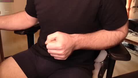 Tom online show from 12-20-24, 10:38