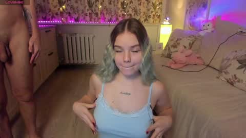 Snapshot of scifi_xxx chatting on 12-07-24, 01:07 Alex and Jotty online show from 12-07-24, 01:07