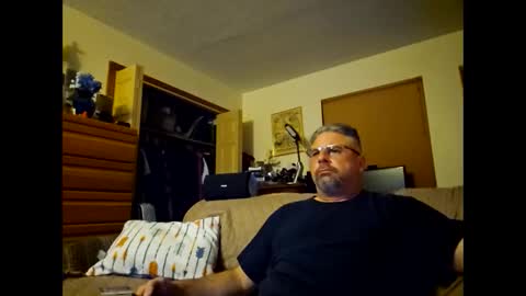 sconnell463 online show from 01-02-25, 04:41